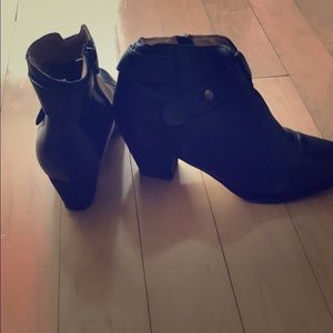 Corso Como Black Booties